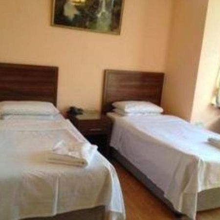سلوف Skyways Hotel المظهر الخارجي الصورة